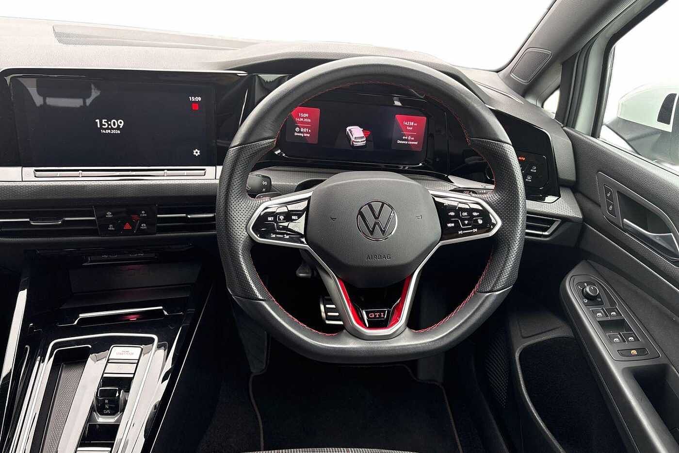 Volkswagen Golf GTI