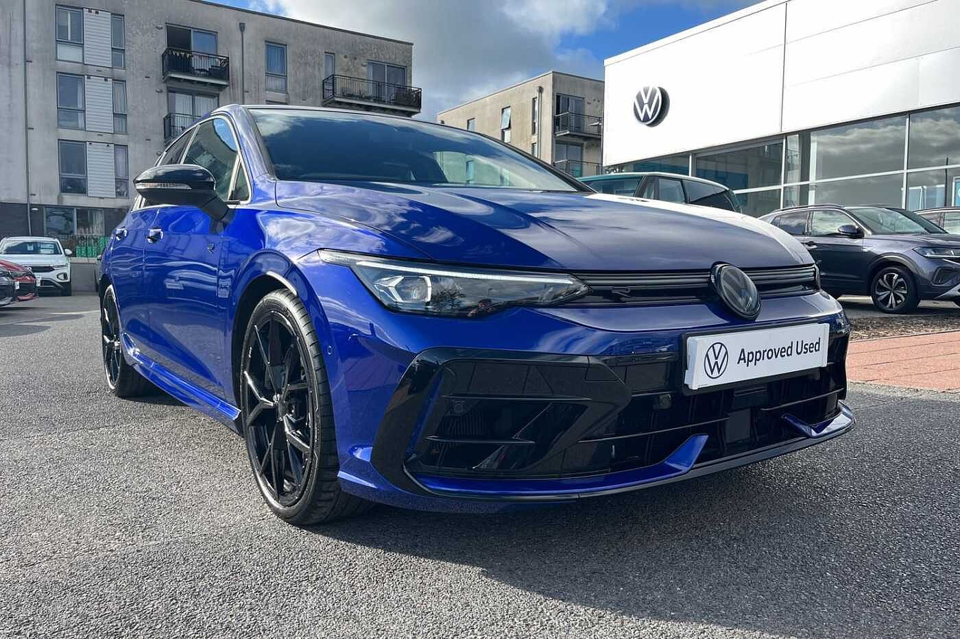 Volkswagen Golf R
