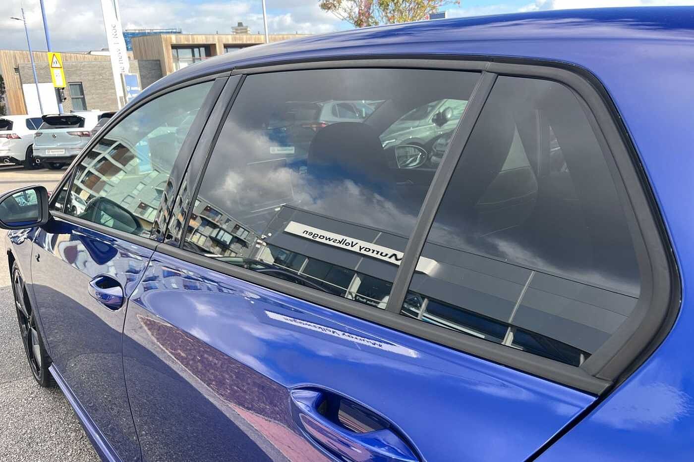 Volkswagen Golf R