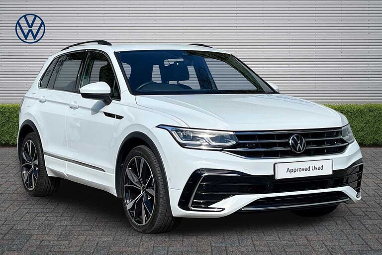 Volkswagen Tiguan 2.0 TDI R-Line 5dr DSG + KEYLESS ENTRY/ELECTRIC TAILGATE