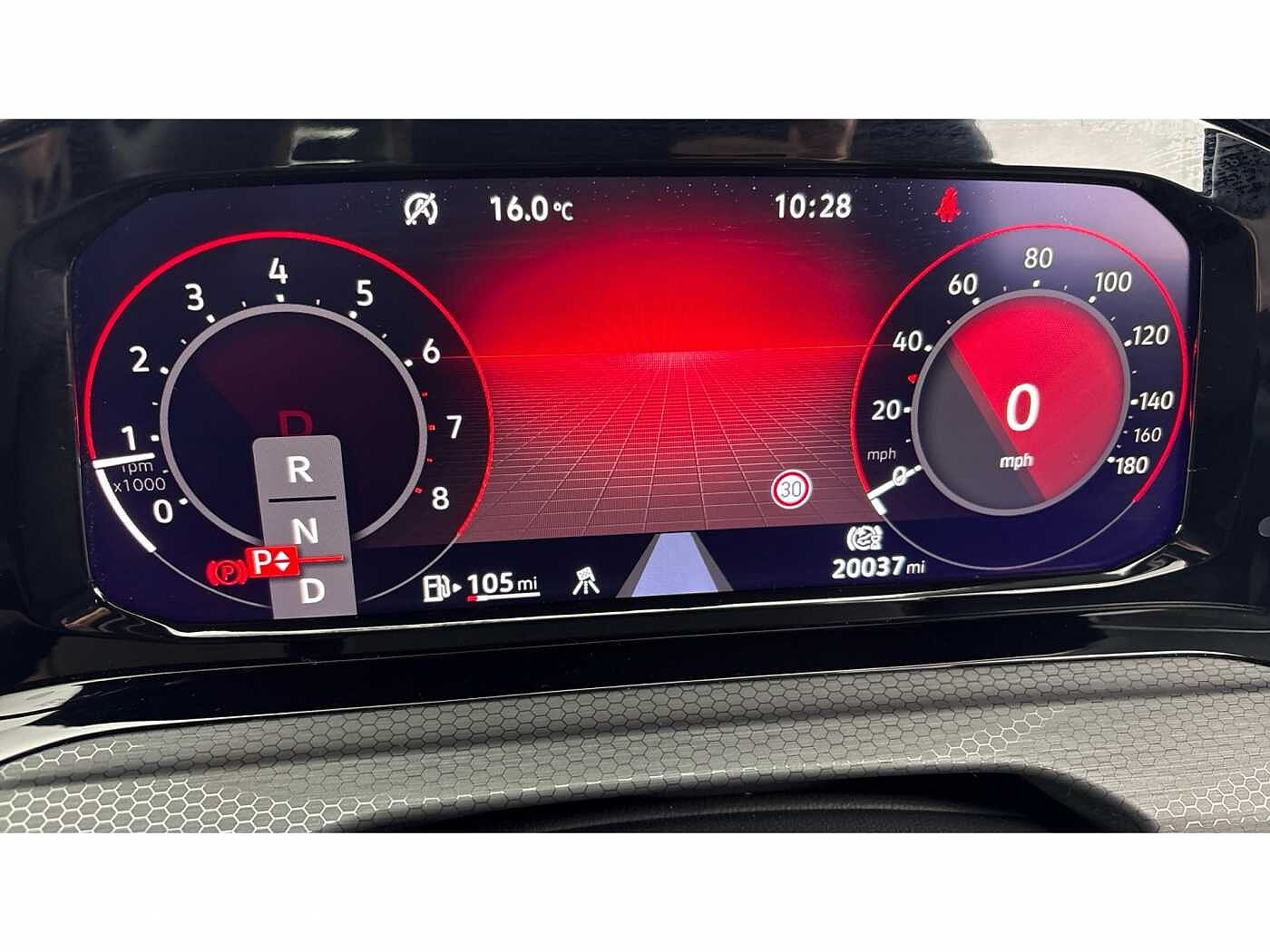 Volkswagen Golf GTI