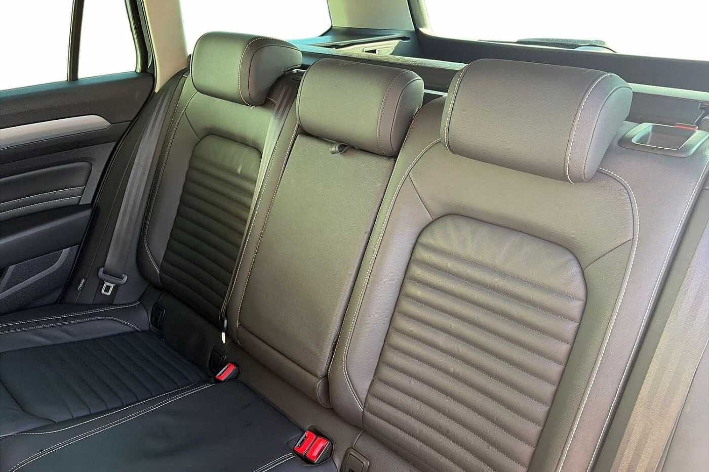 Volkswagen Passat Estate
