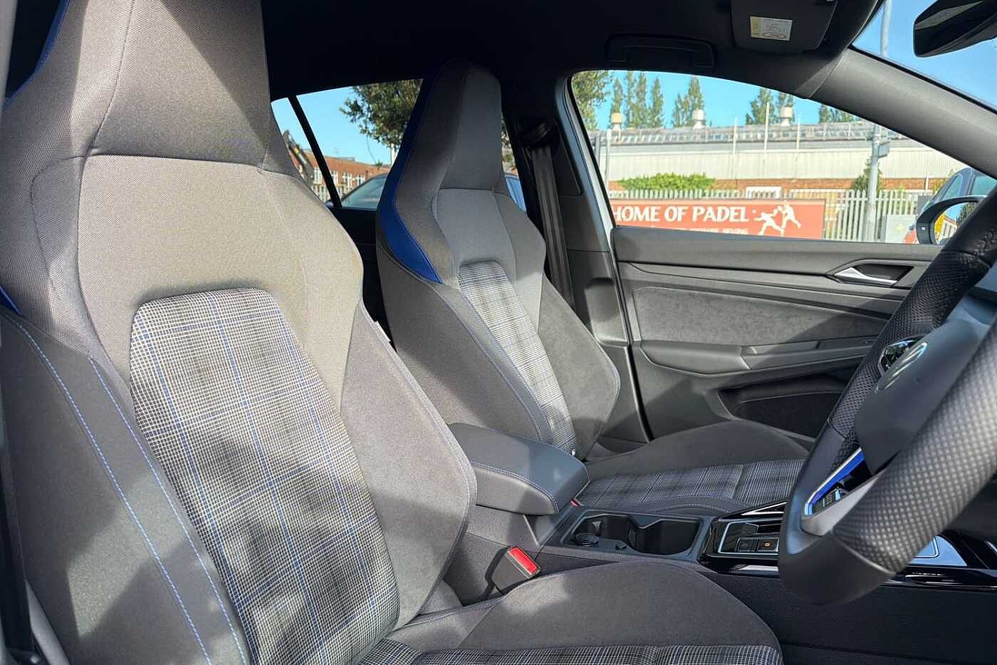 Volkswagen Golf GTE