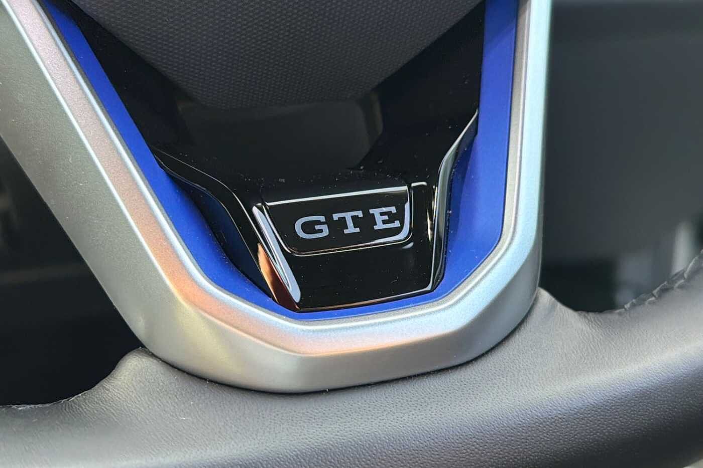Volkswagen Golf GTE