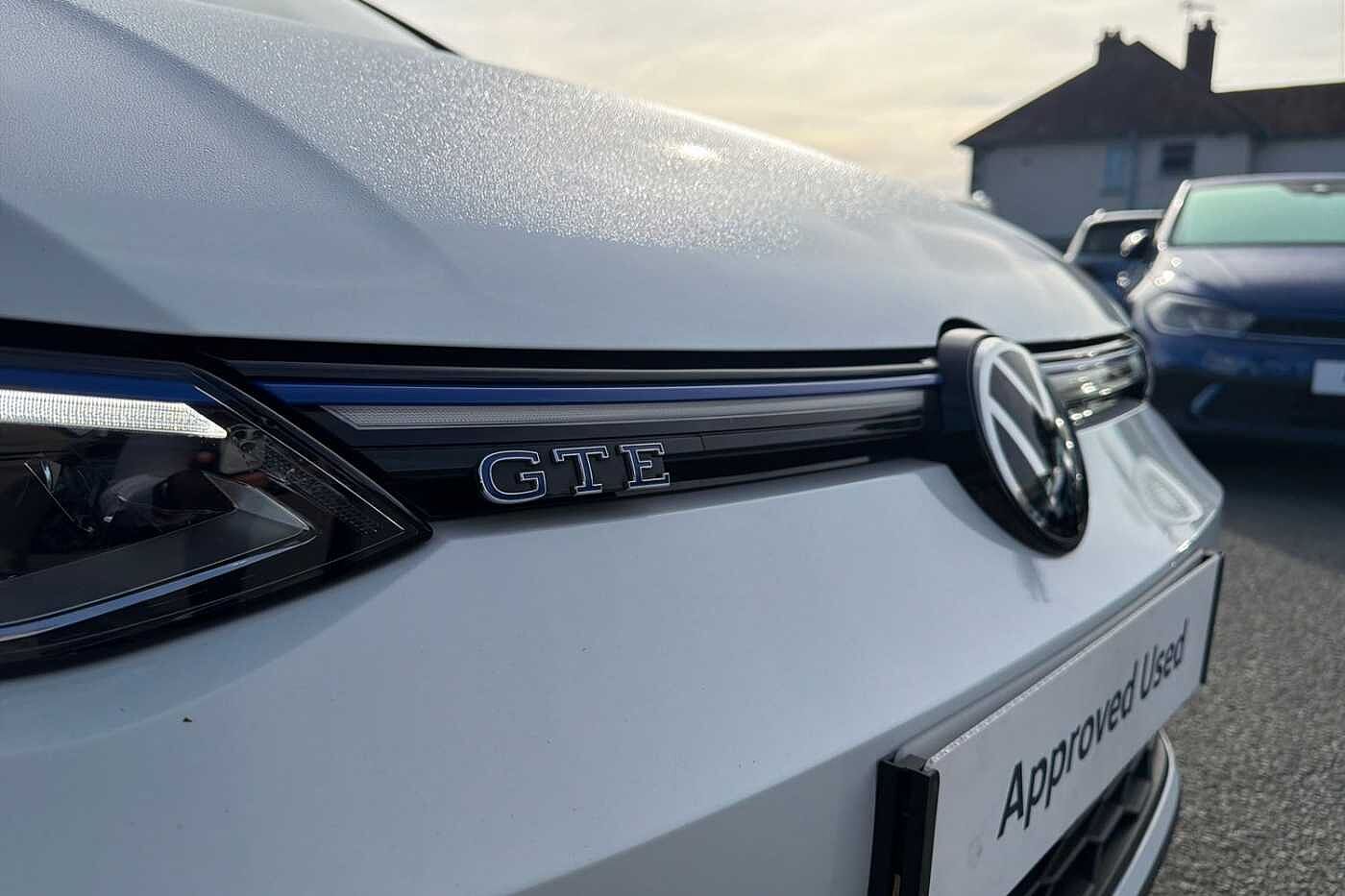 Volkswagen Golf GTE