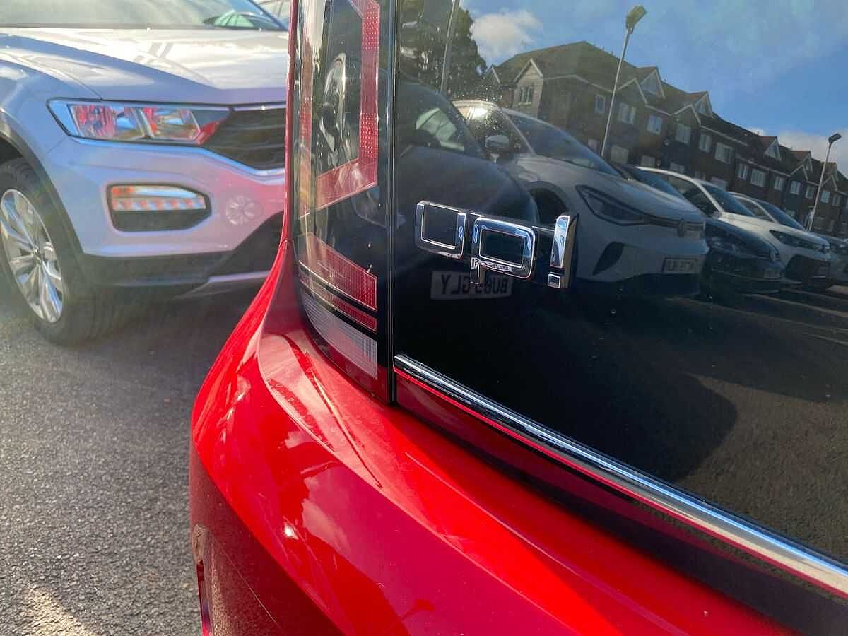 Volkswagen up!