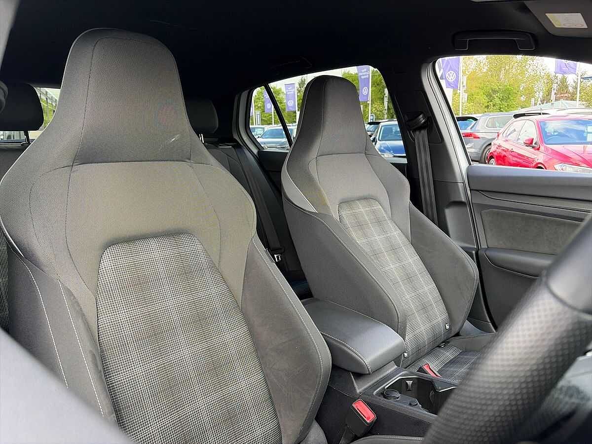 Volkswagen Golf GTD