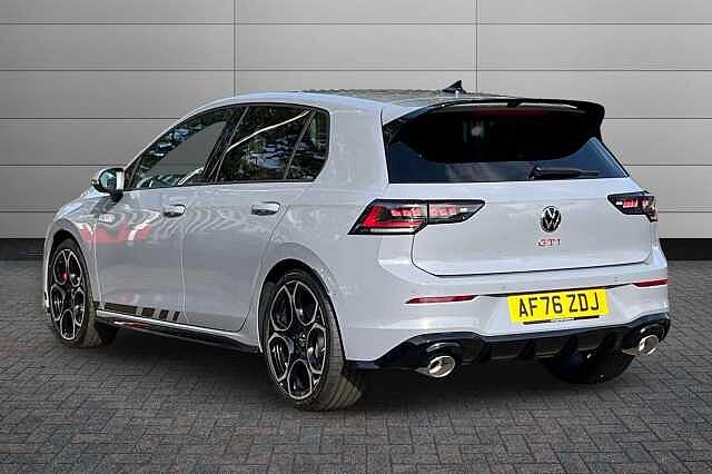 Volkswagen Golf GTI