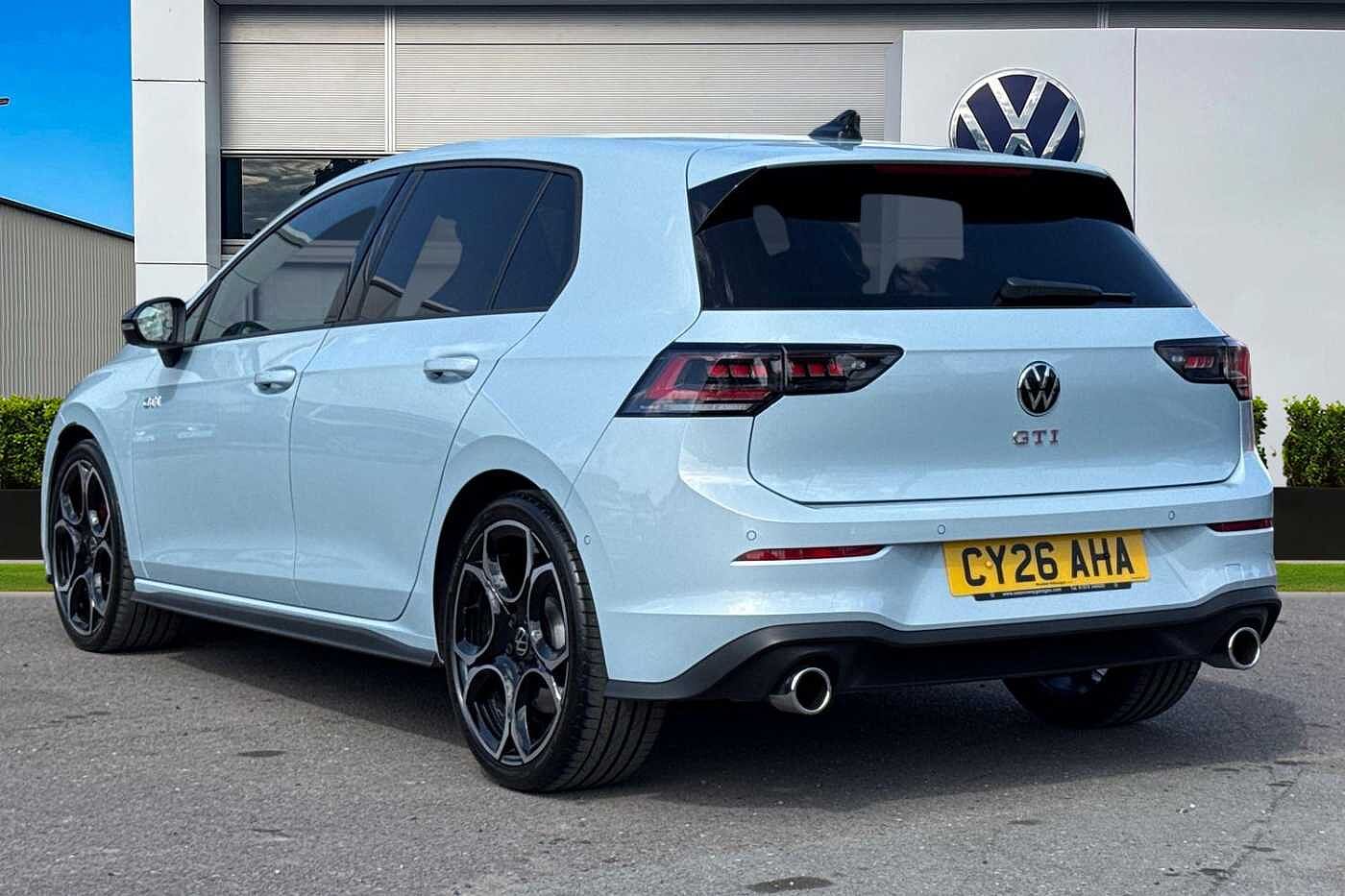 Volkswagen Golf GTI