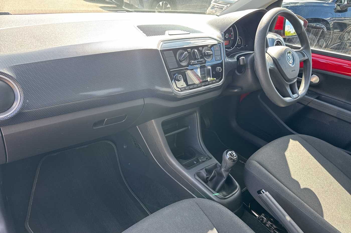 Volkswagen up!