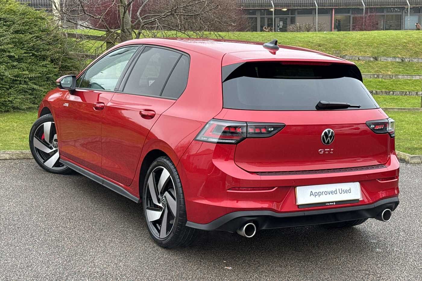 Volkswagen Golf GTI
