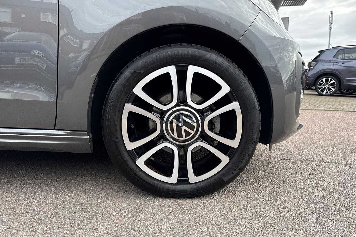 Volkswagen up!