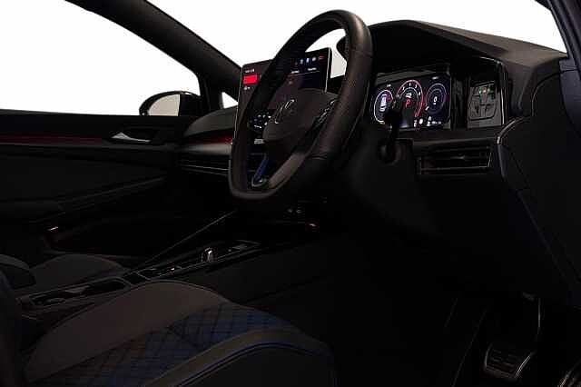 Volkswagen Golf R