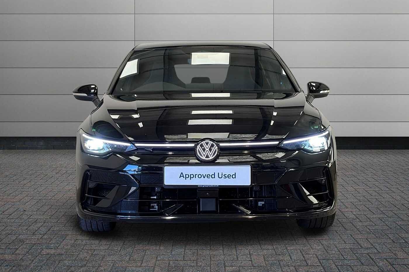 Volkswagen Golf R