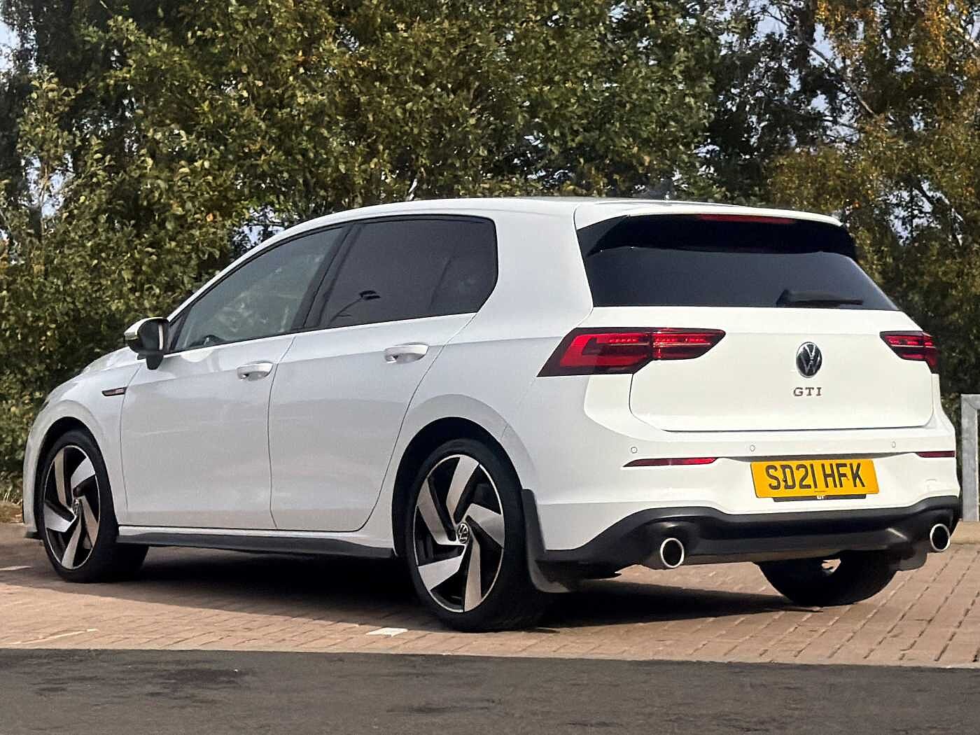 Volkswagen Golf GTI