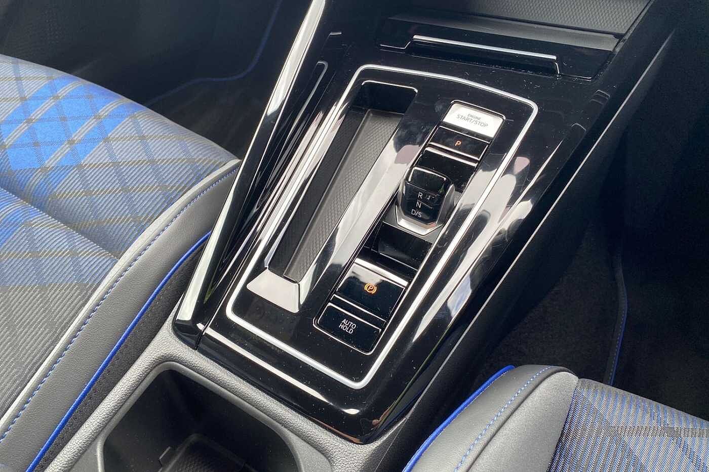 Volkswagen Golf R