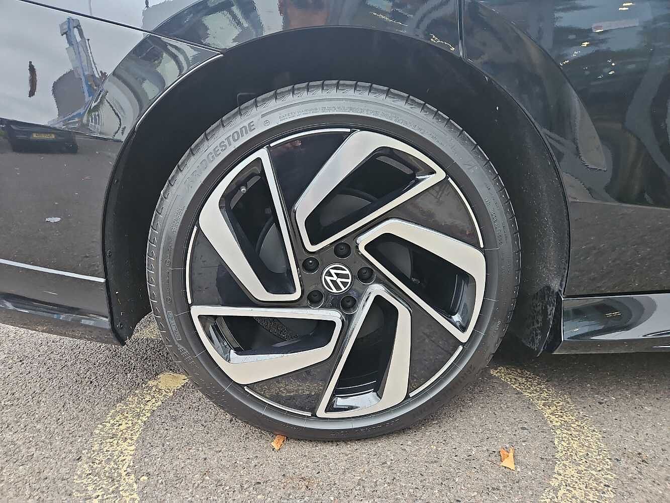 Volkswagen ID.7 Tourer