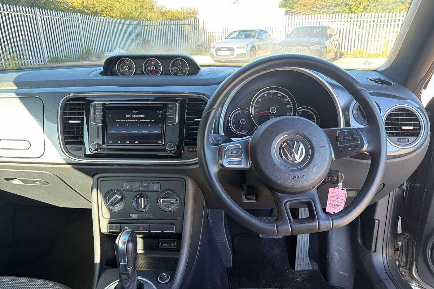 Volkswagen Beetle Cabriolet