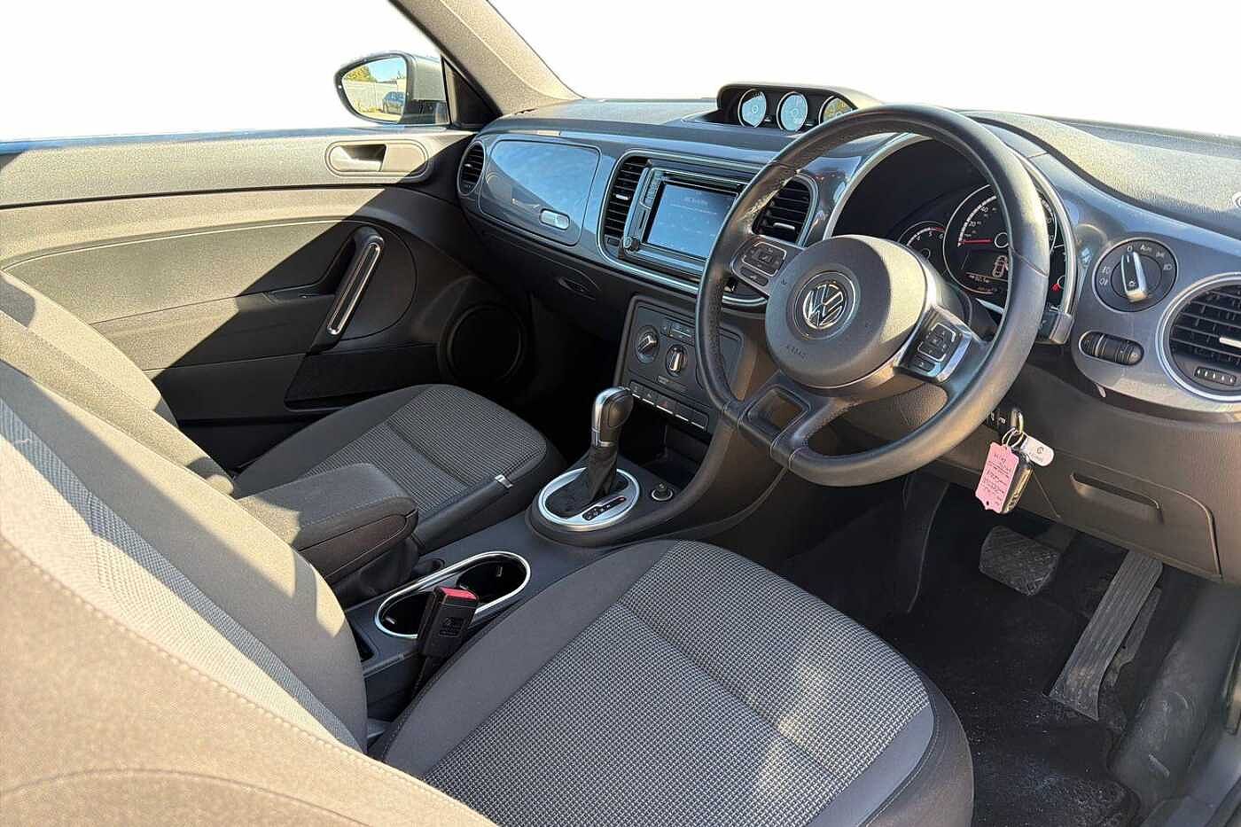 Volkswagen Beetle Cabriolet