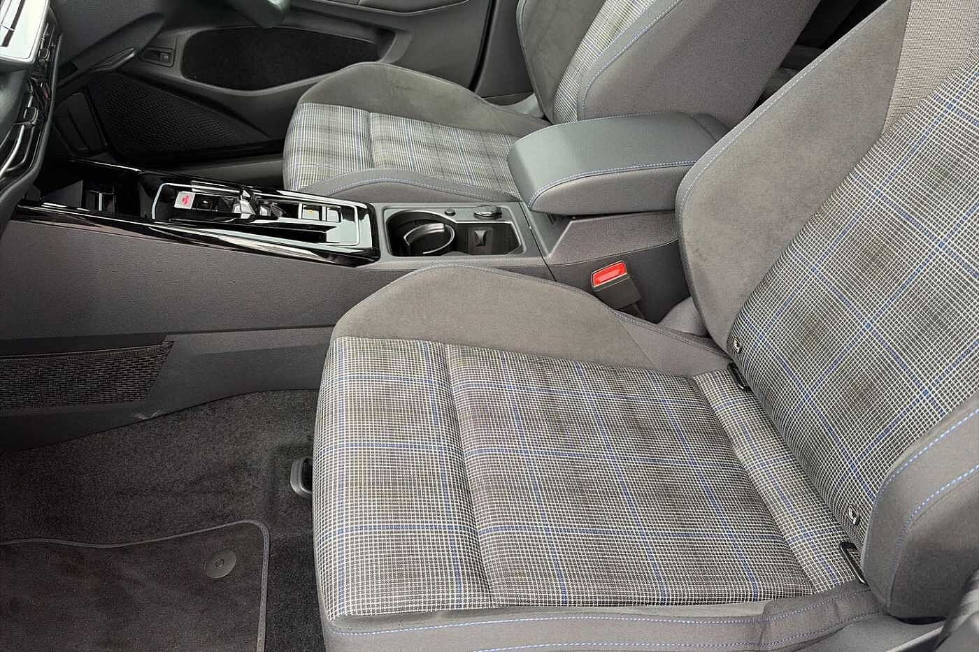 Volkswagen Golf GTE