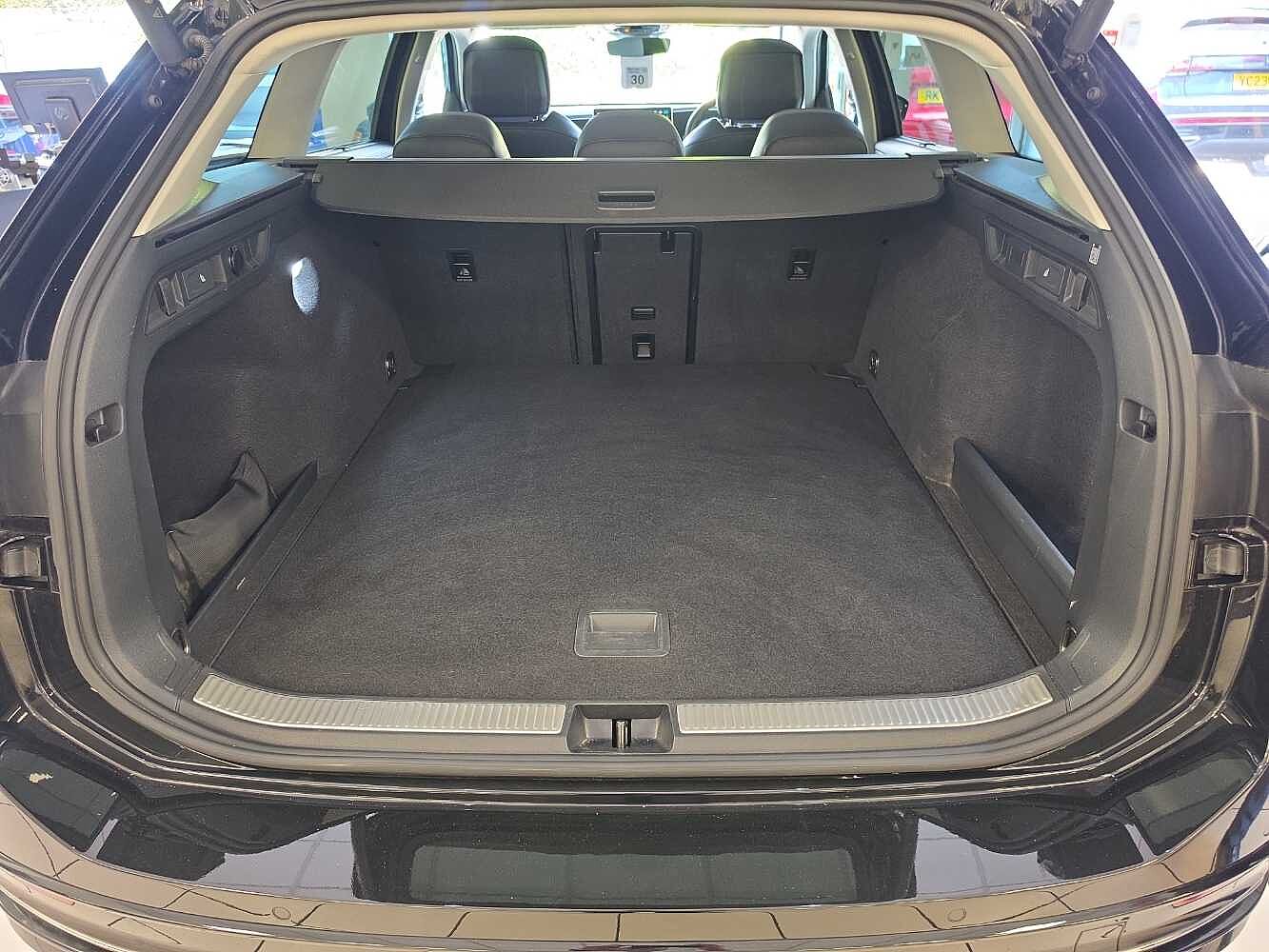 Volkswagen Passat Estate