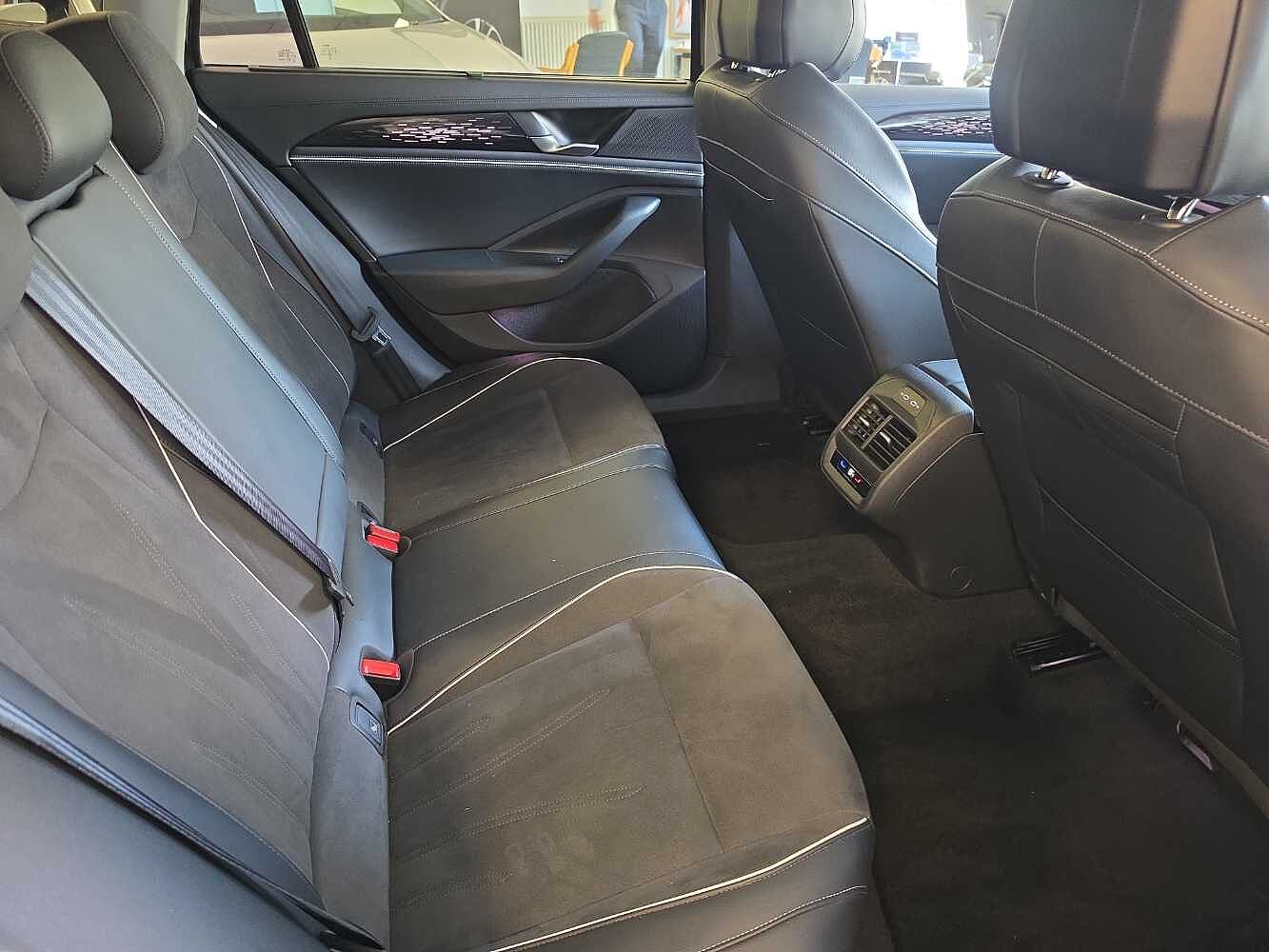 Volkswagen Passat Estate