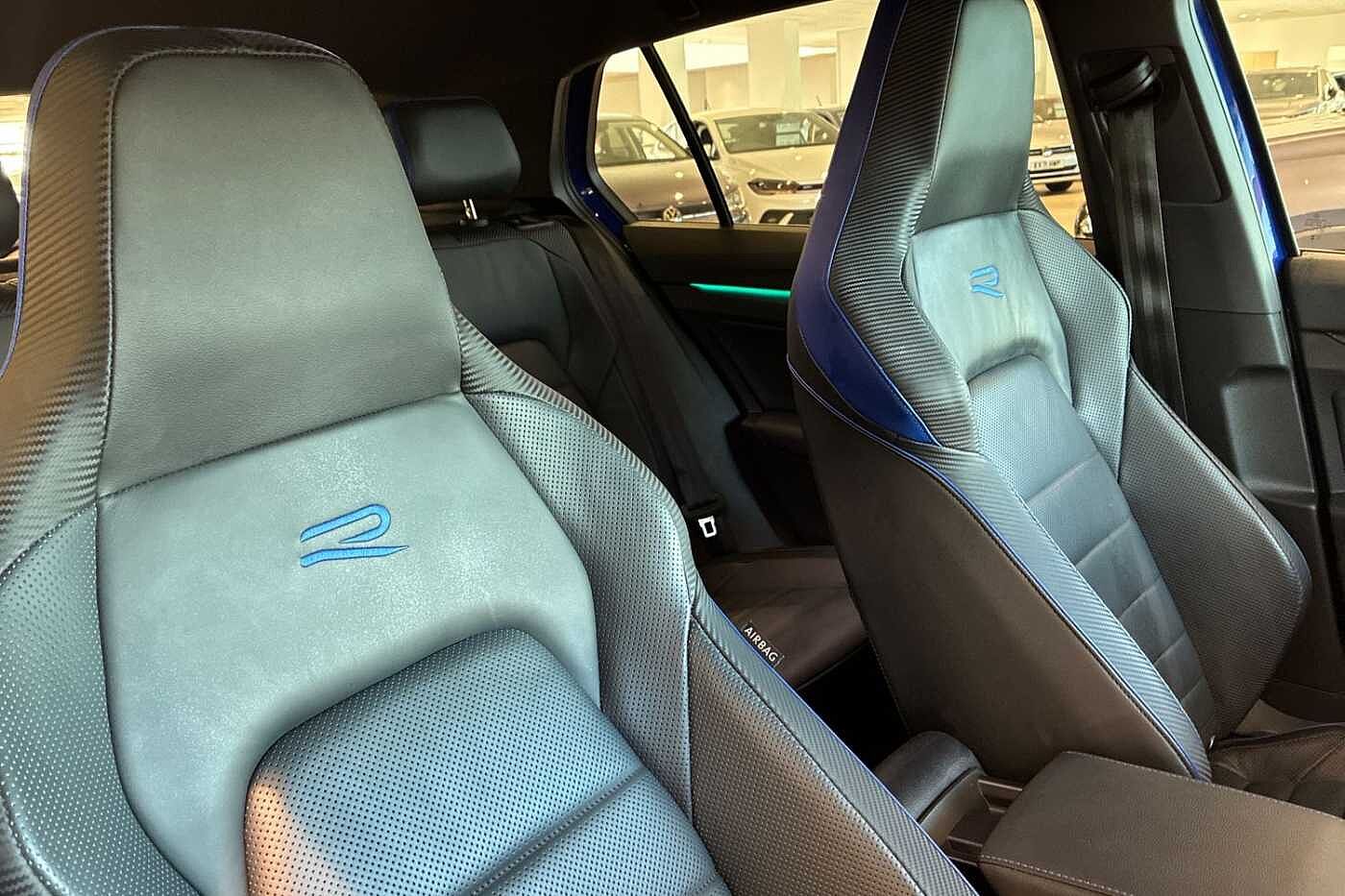 Volkswagen Golf R