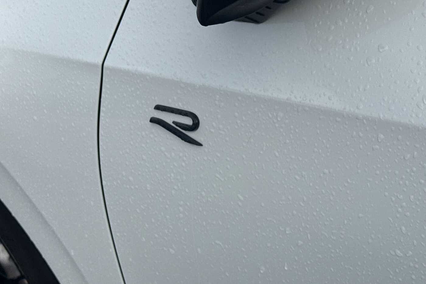 Volkswagen Golf R