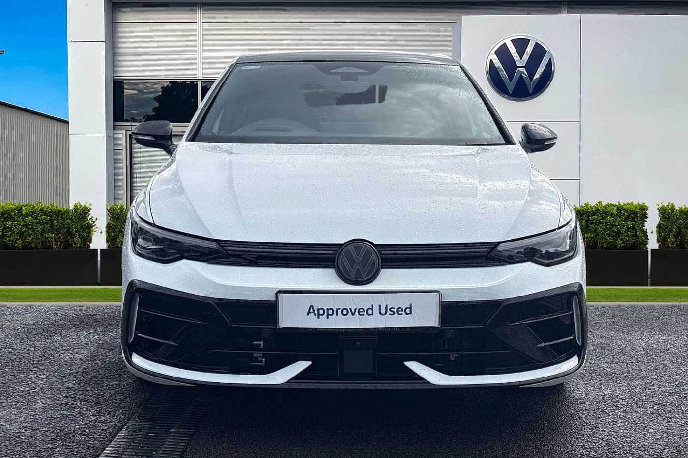 Volkswagen Golf R