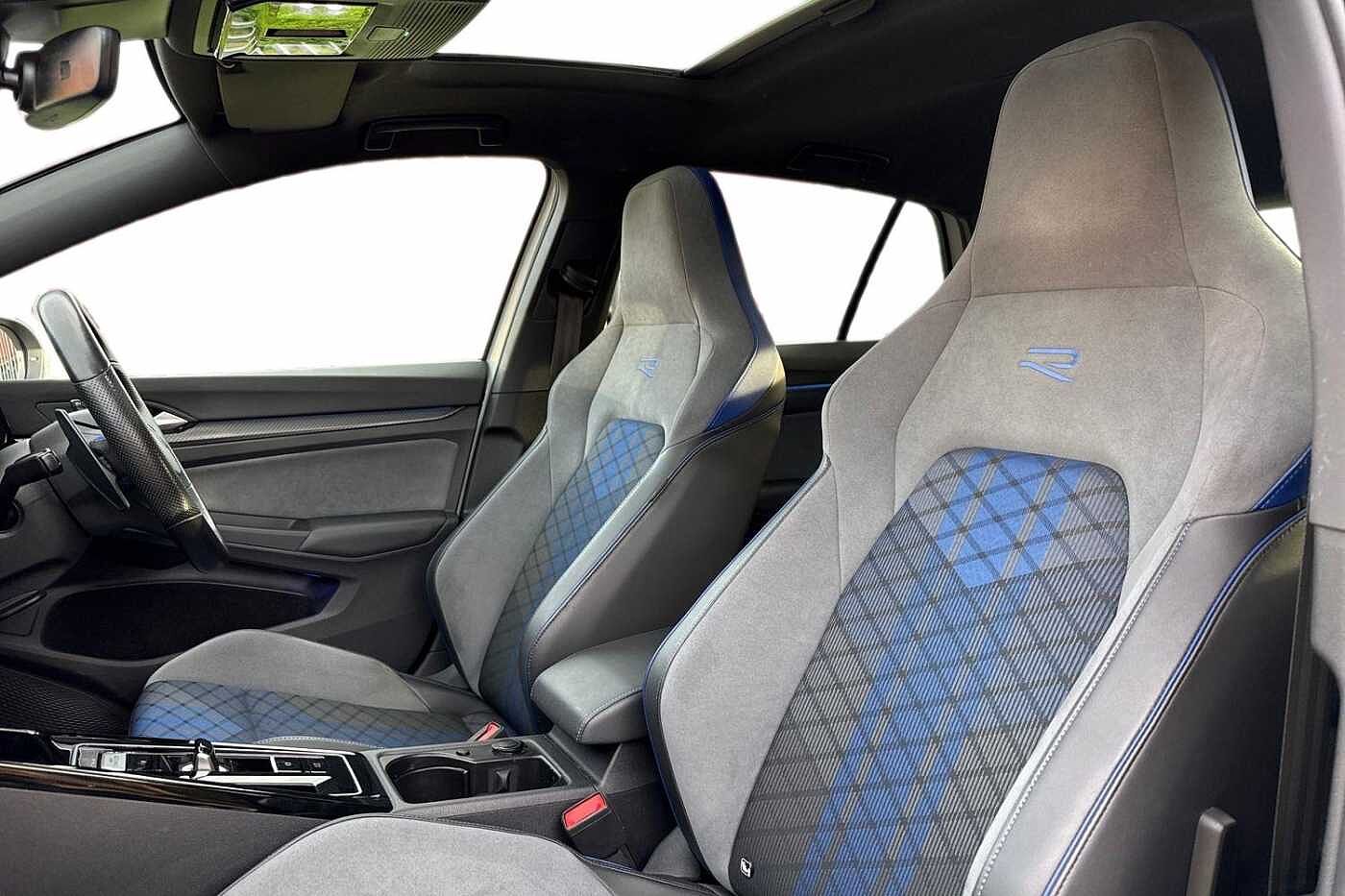 Volkswagen Golf R