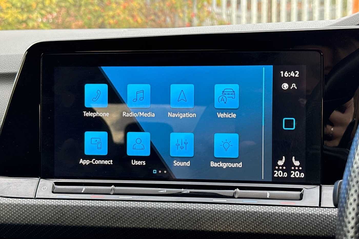 Volkswagen Golf R