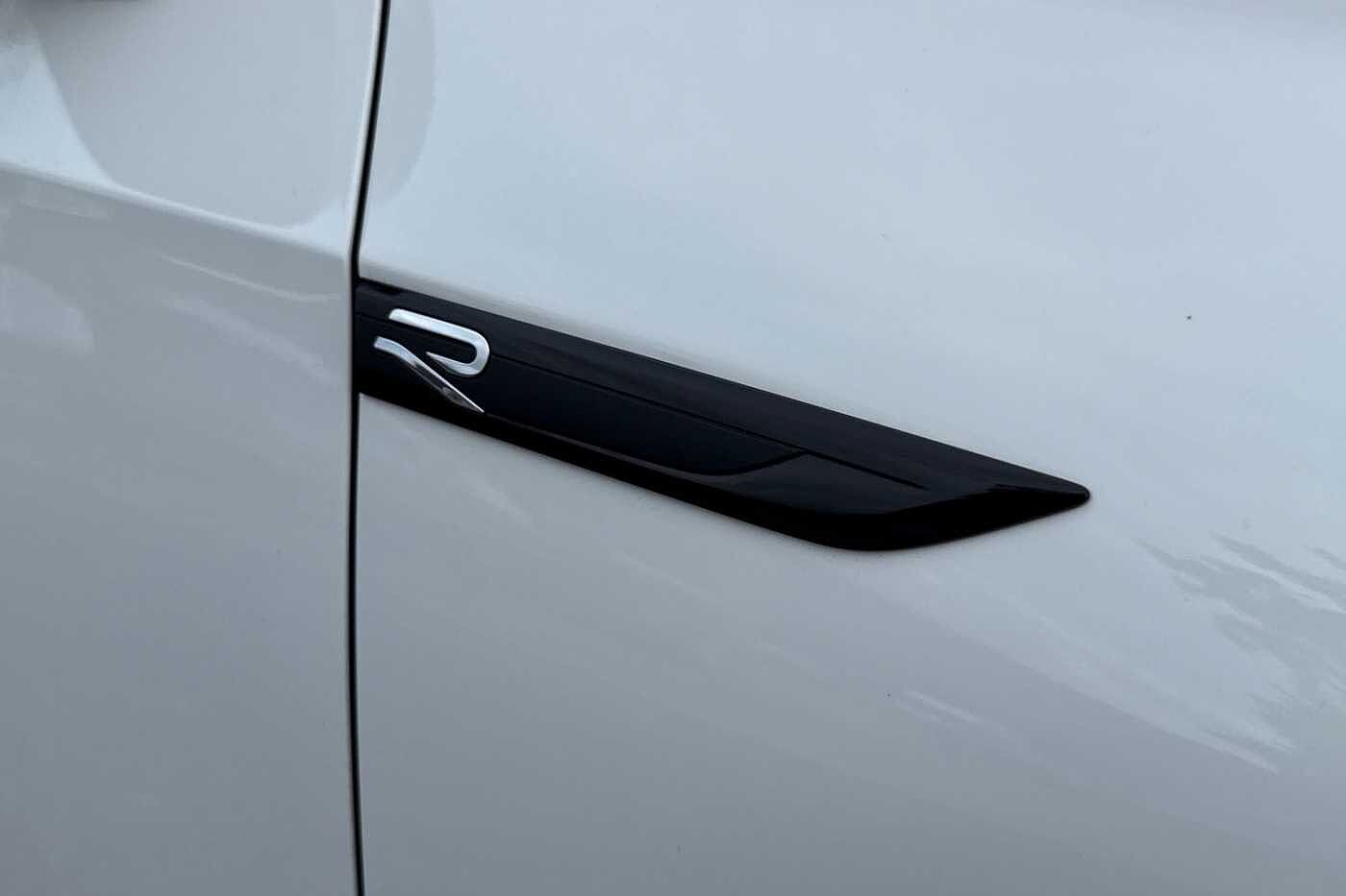 Volkswagen Golf R