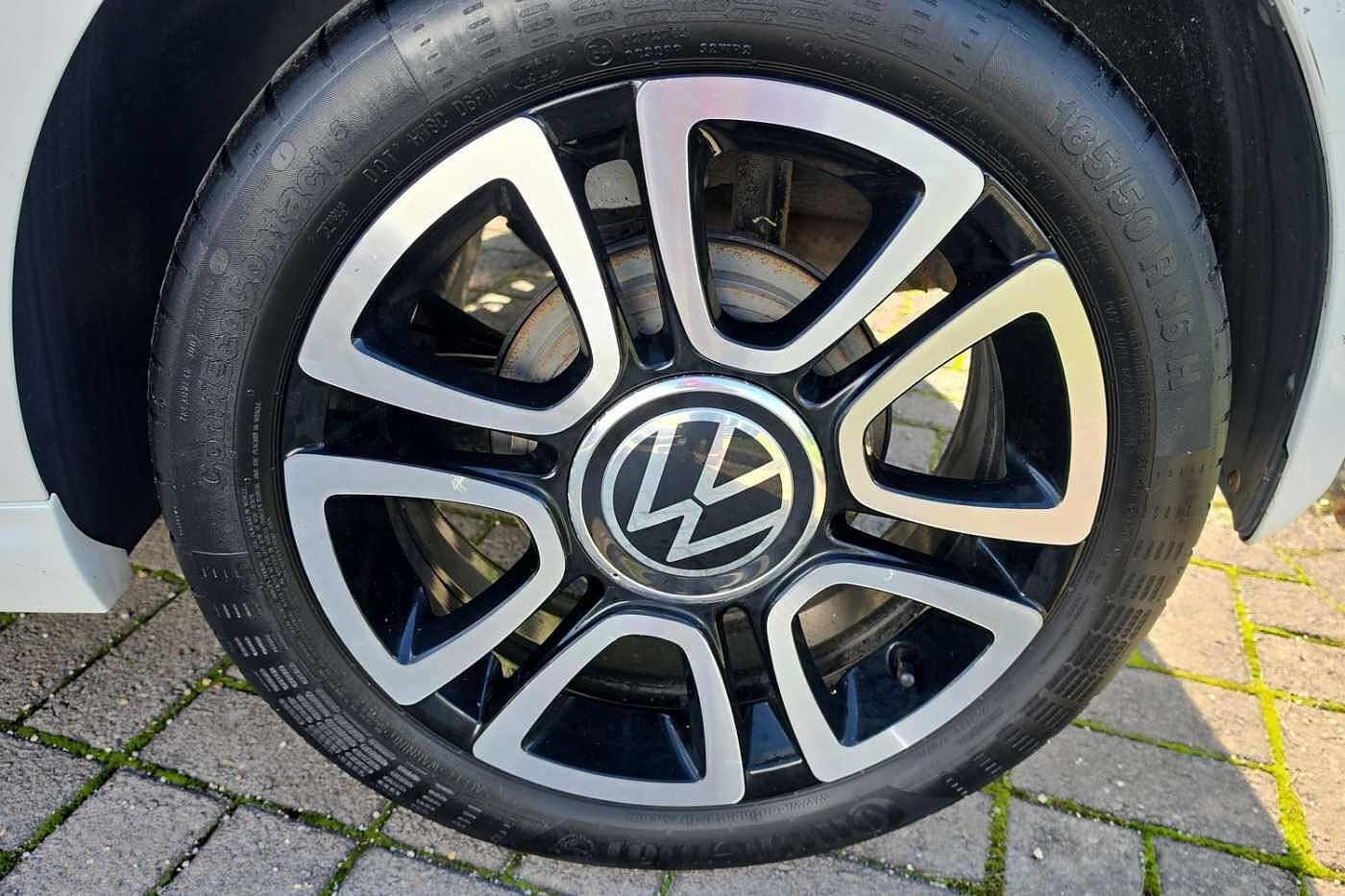 Volkswagen up!