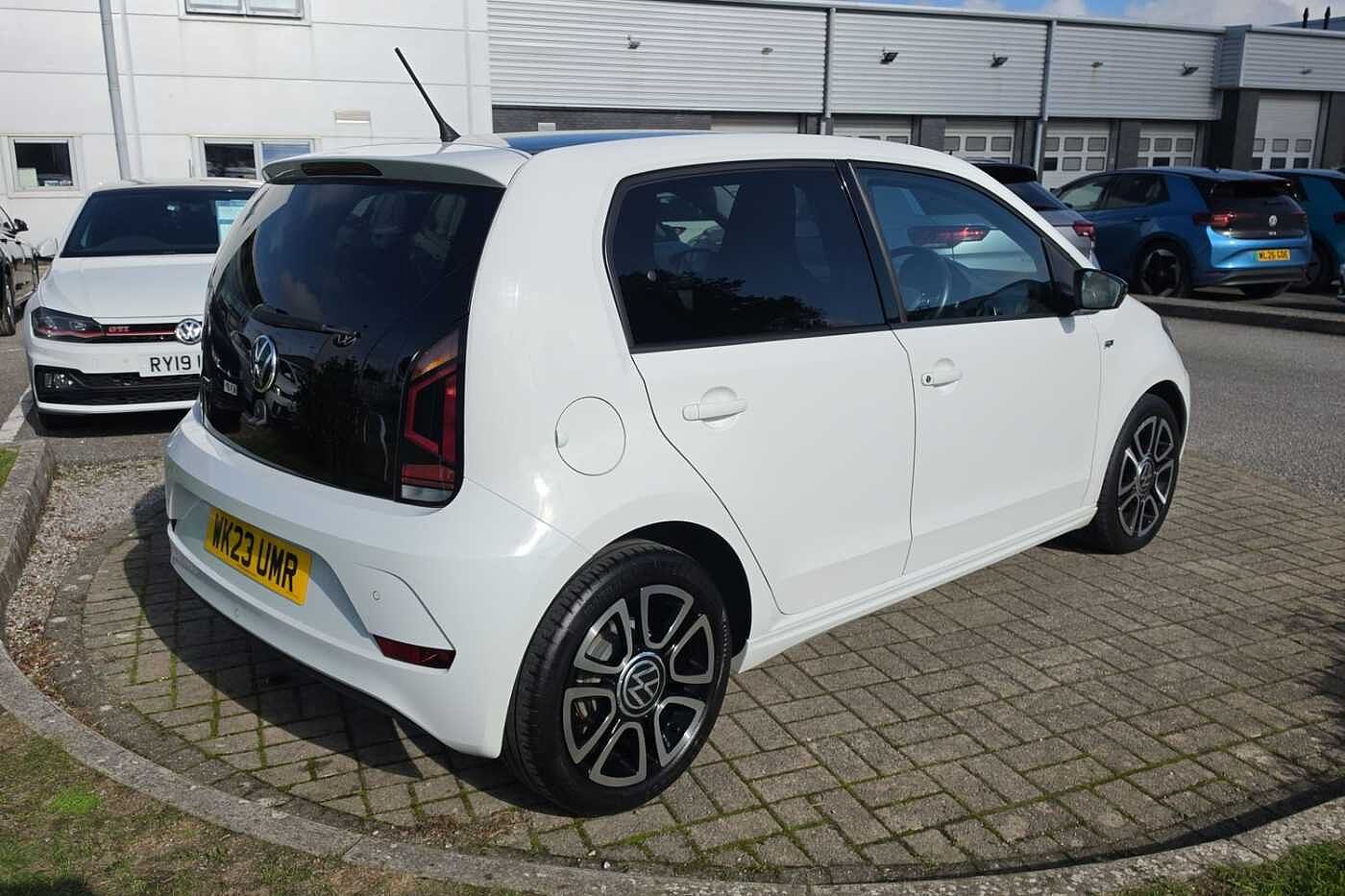 Volkswagen up!