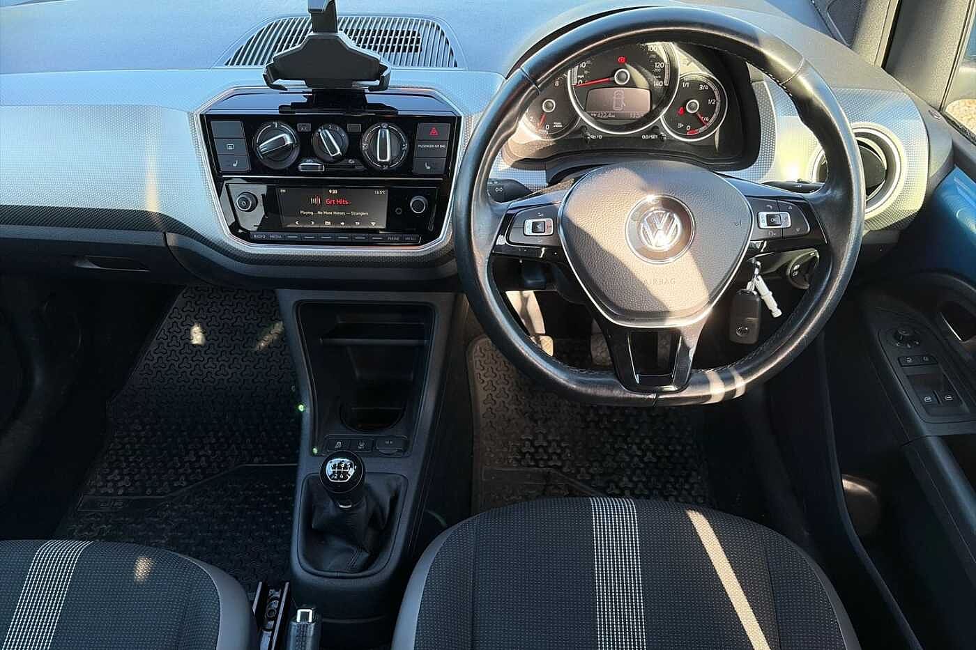Volkswagen up!