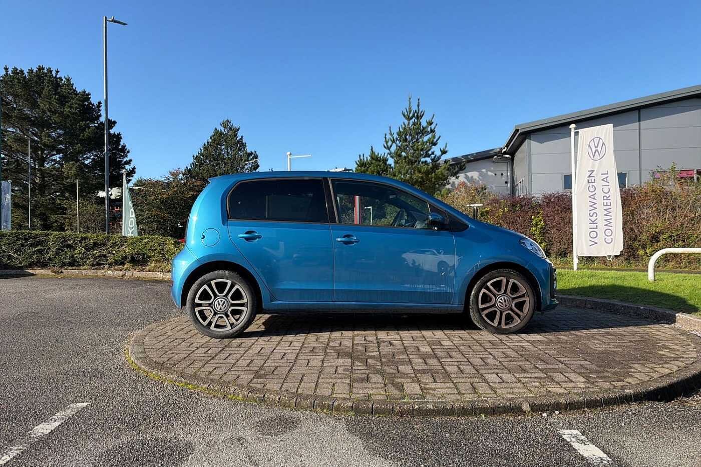Volkswagen up!