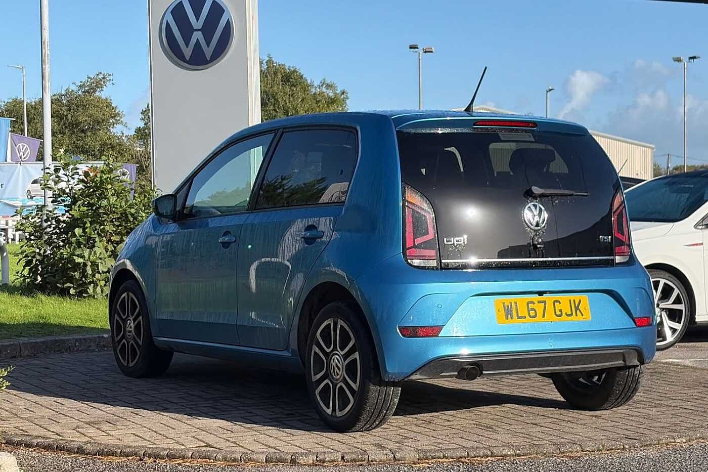 Volkswagen up!