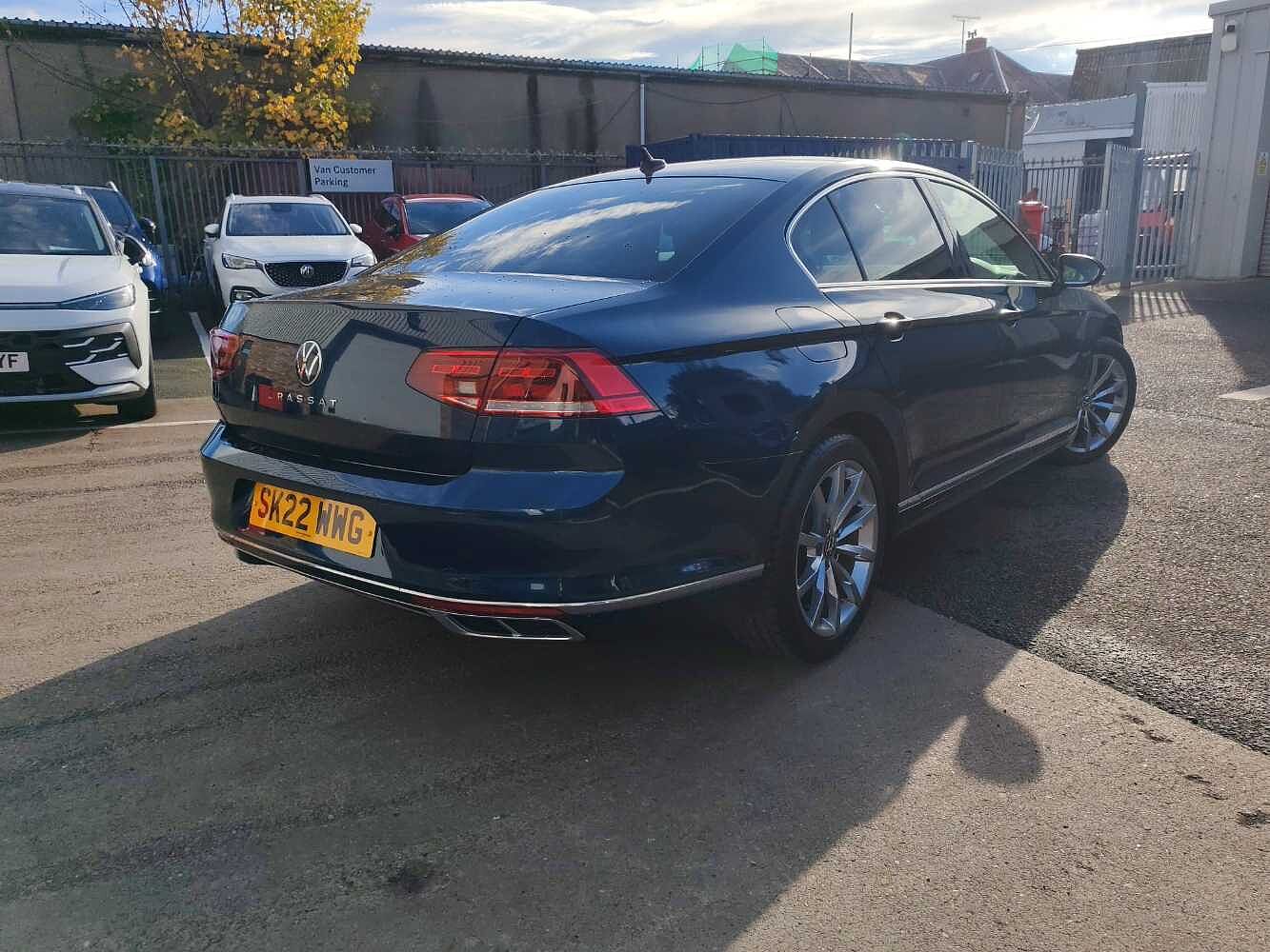 Volkswagen Passat