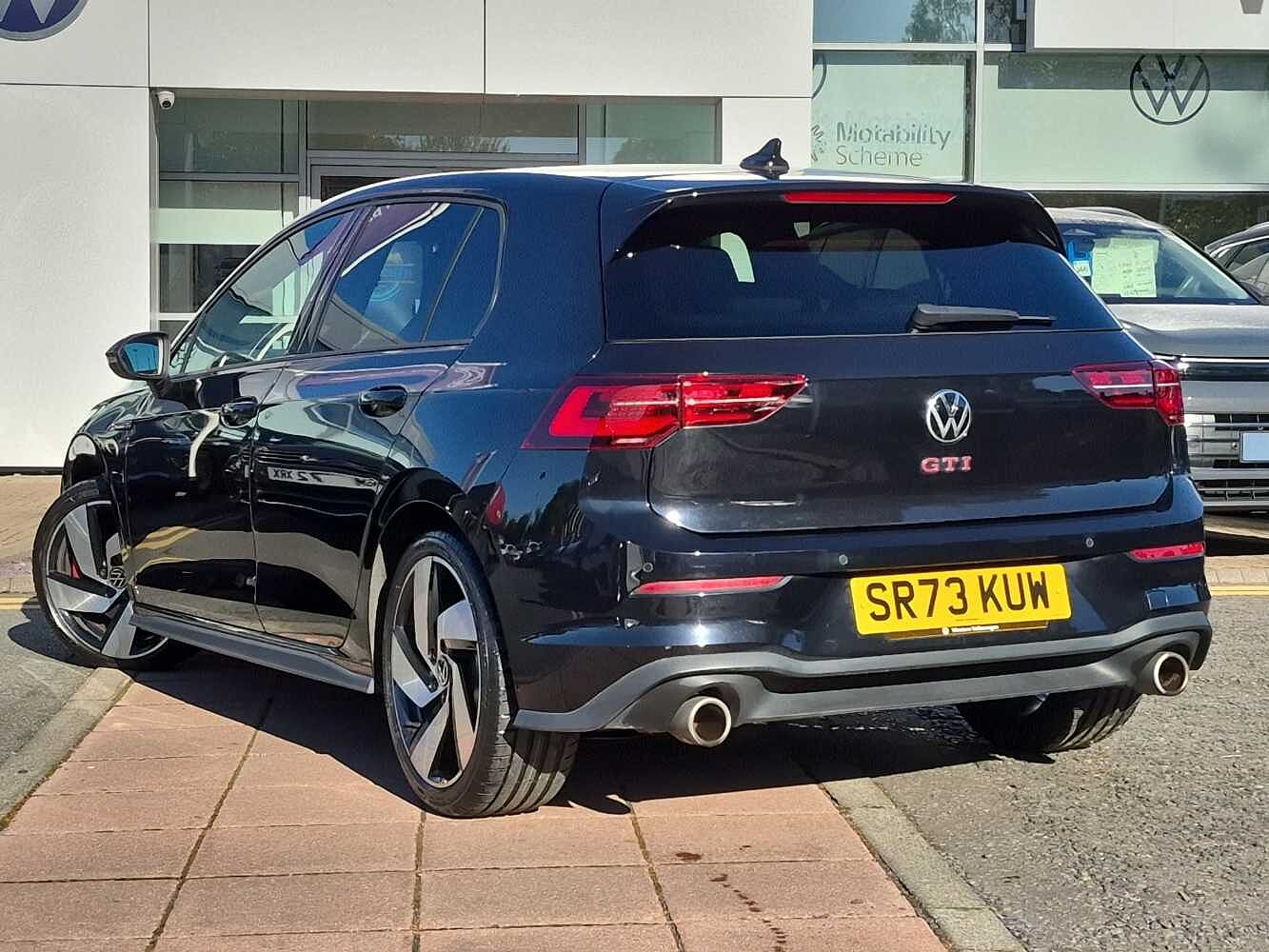 Volkswagen Golf GTI