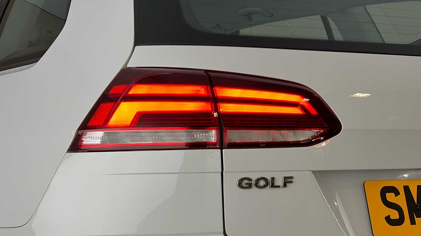 Volkswagen Golf Estate