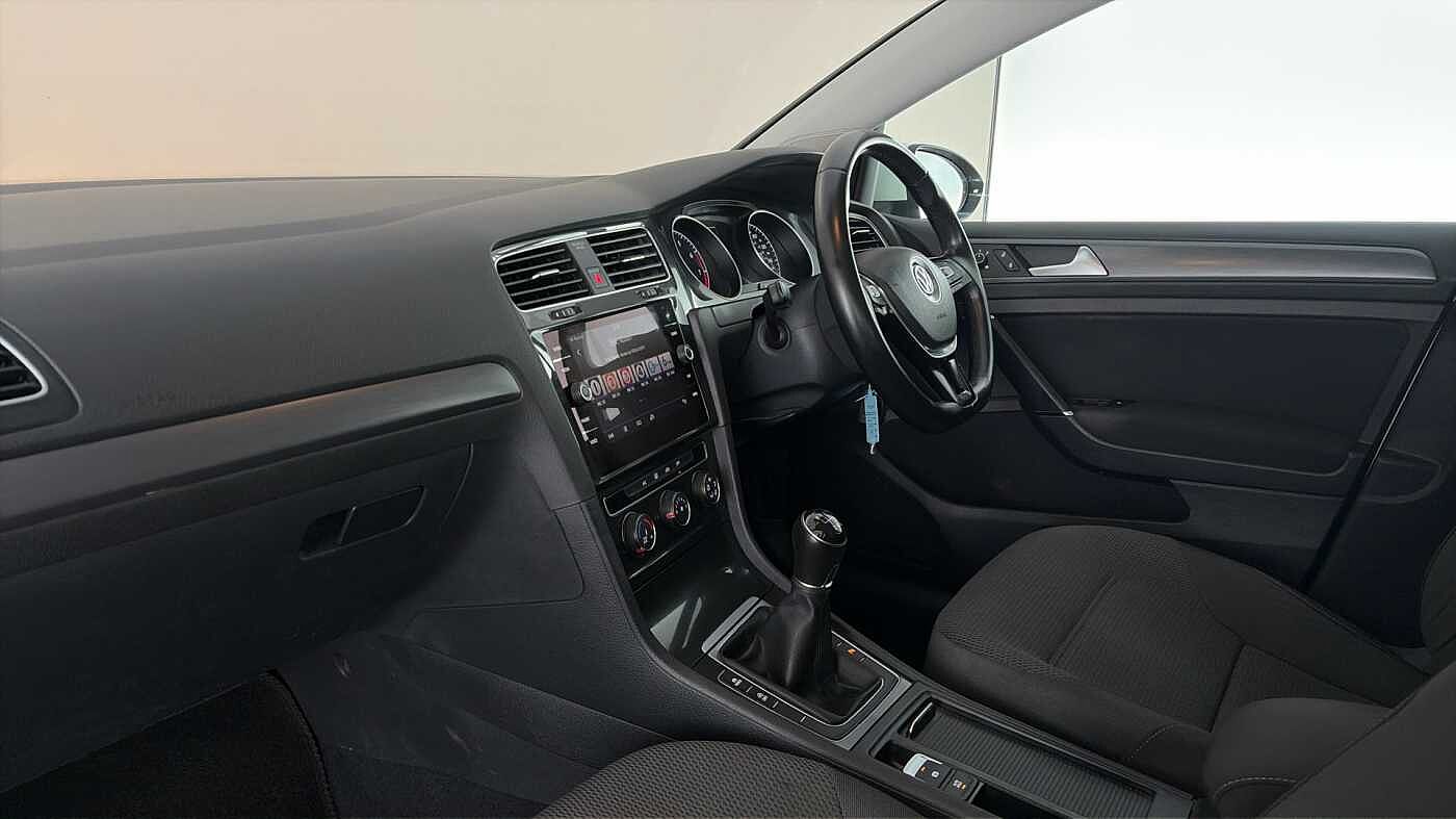 Volkswagen Golf Estate