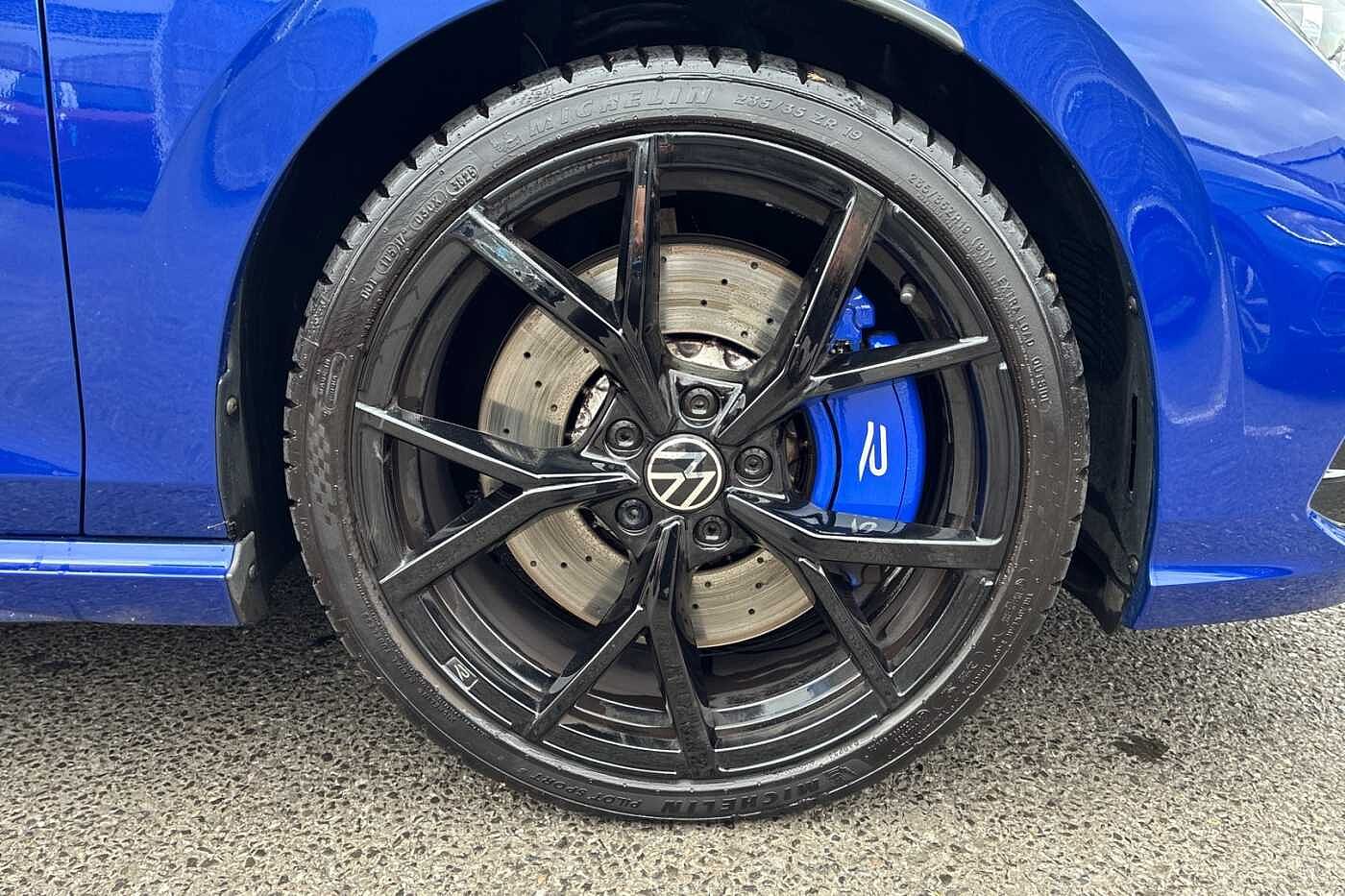 Volkswagen Golf R