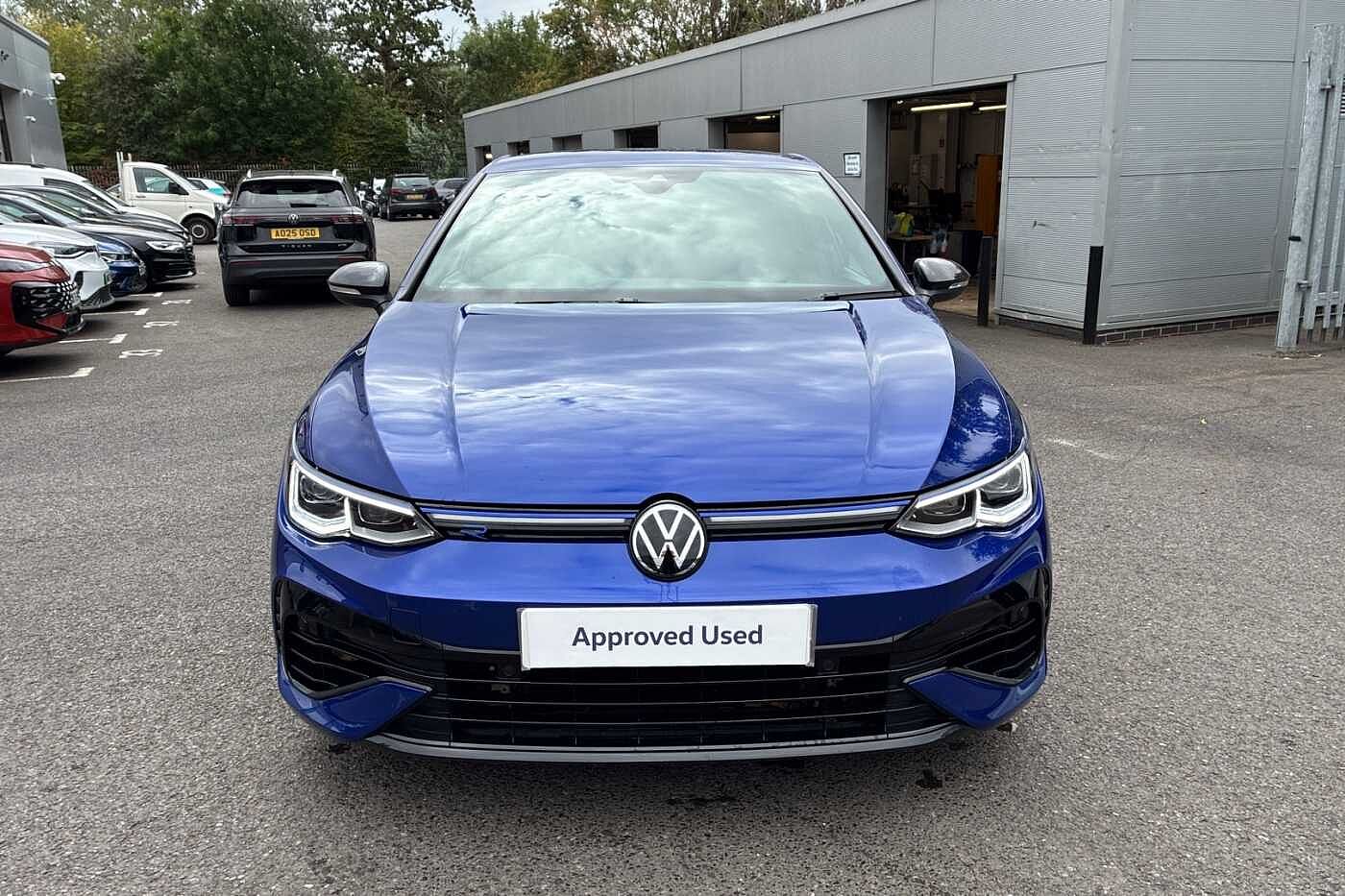 Volkswagen Golf R